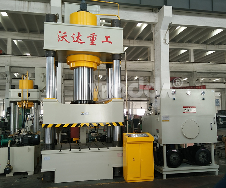 800噸三梁四柱液壓機(jī)多少錢？