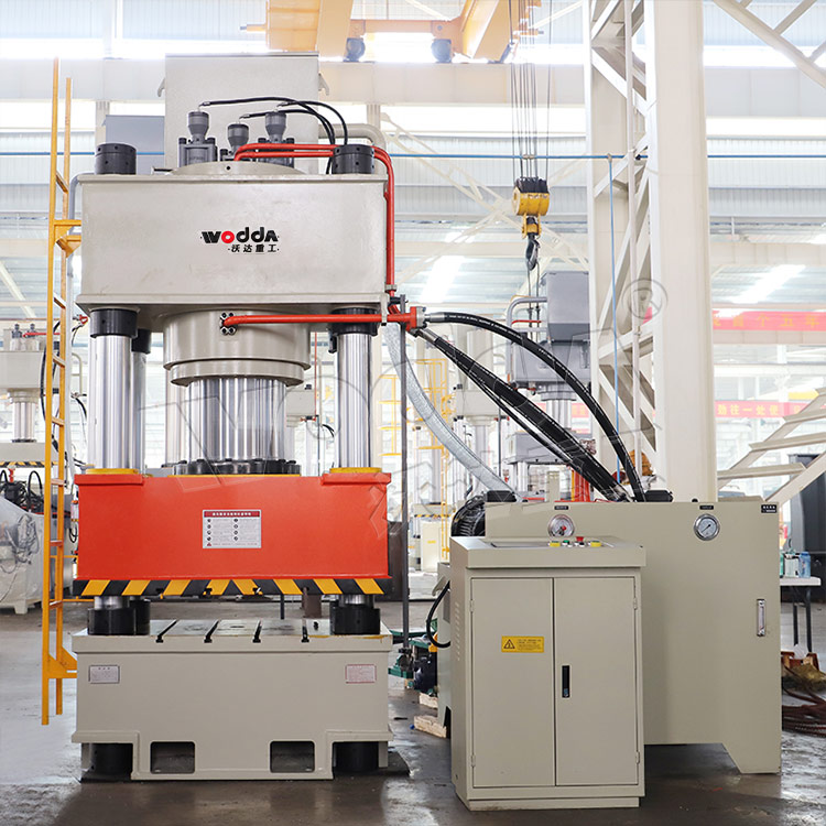 630噸錨桿托盤(pán)液壓機(jī) 630噸錨桿托盤(pán)液壓機(jī)