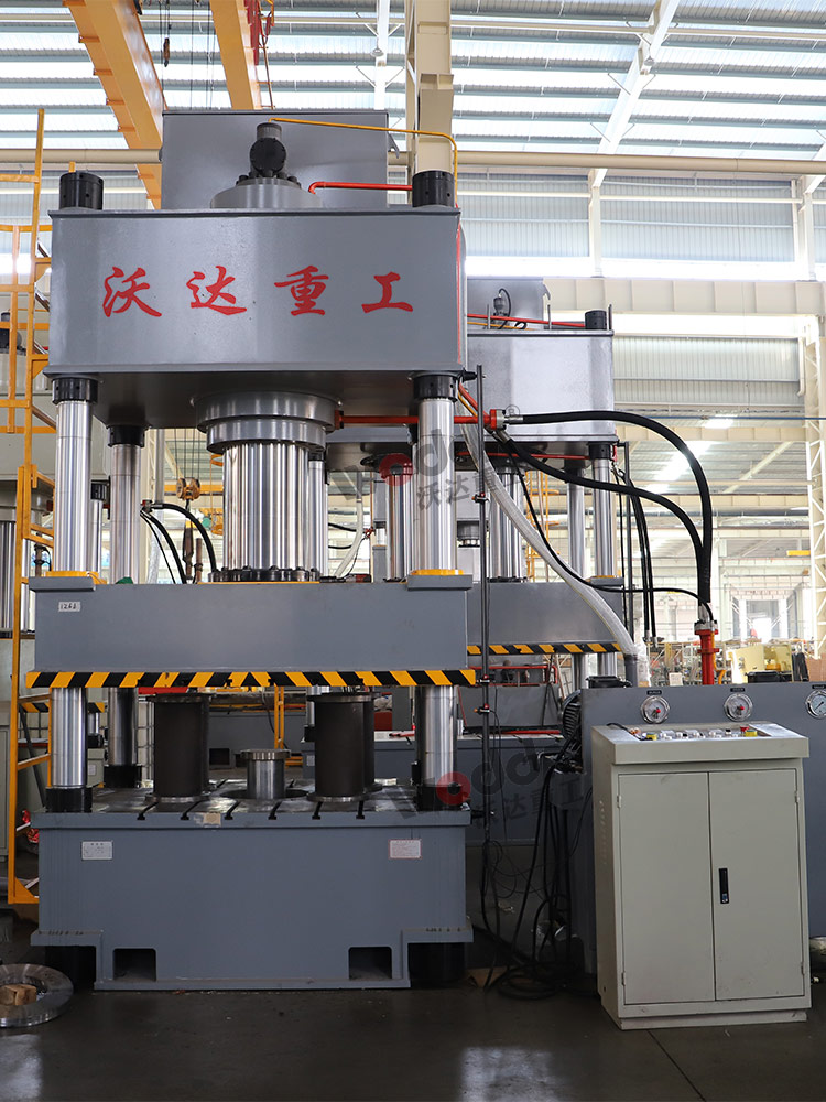 500噸玻璃鋼拍門模壓成型液壓機(jī) 500噸玻璃鋼拍門模壓成型液壓機(jī)