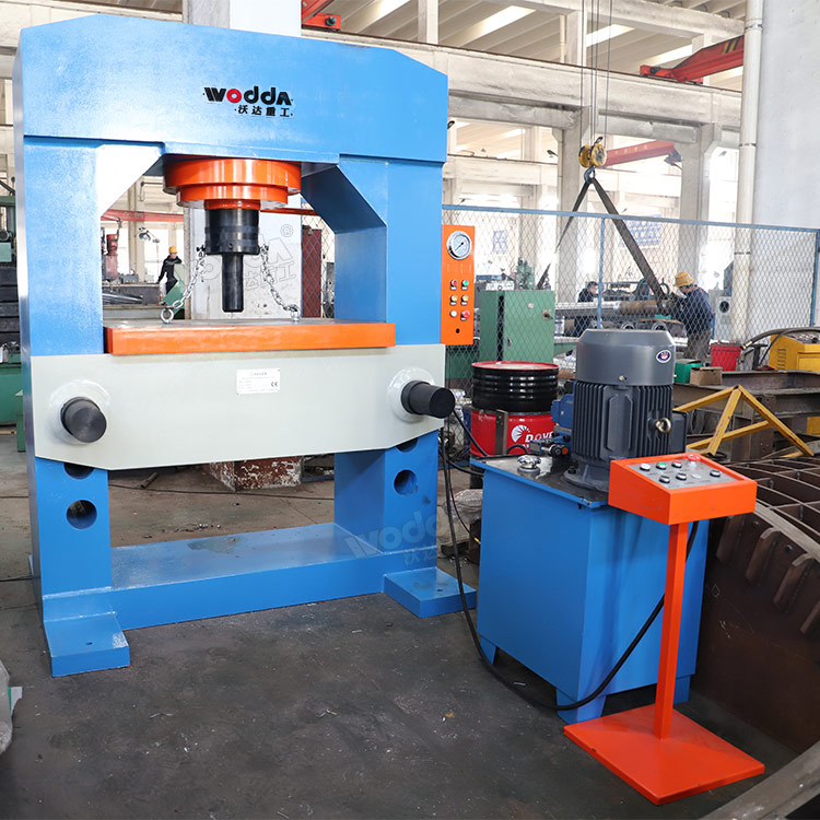 400噸龍門油壓機 400噸龍門油壓機