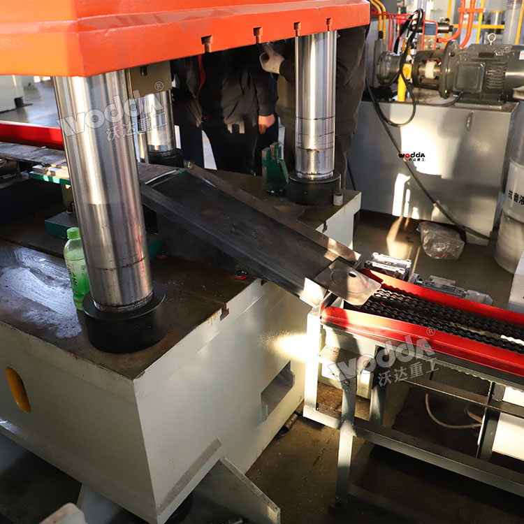 錨桿托盤液壓機細(xì)節(jié)2