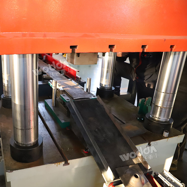 錨桿托盤液壓機細(xì)節(jié)1