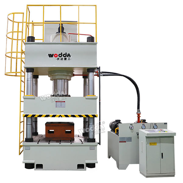 復(fù)合材料成型液壓機(jī)（630噸液壓機(jī)）