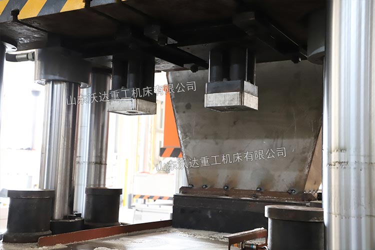 鹽磚機(jī)模具 鹽磚機(jī)模具