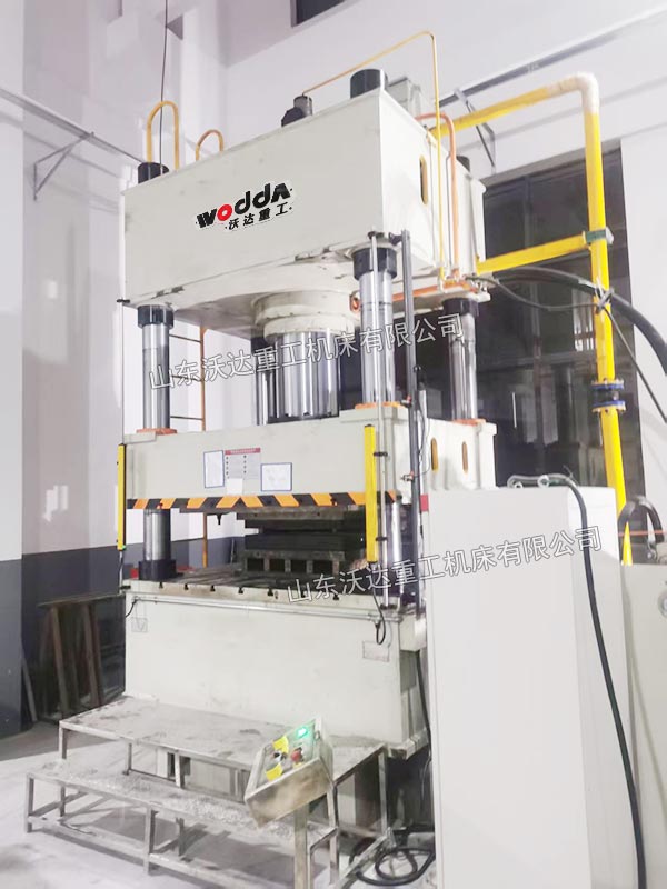 500噸伺服四柱液壓機